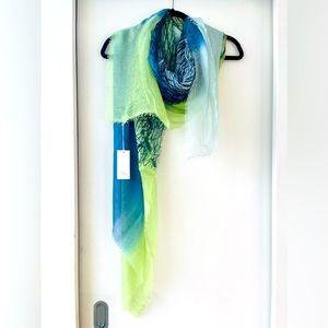 TILO Scarves SUMMER GRASS print. 100% Modal NEW with tags. What a gift! 🎁